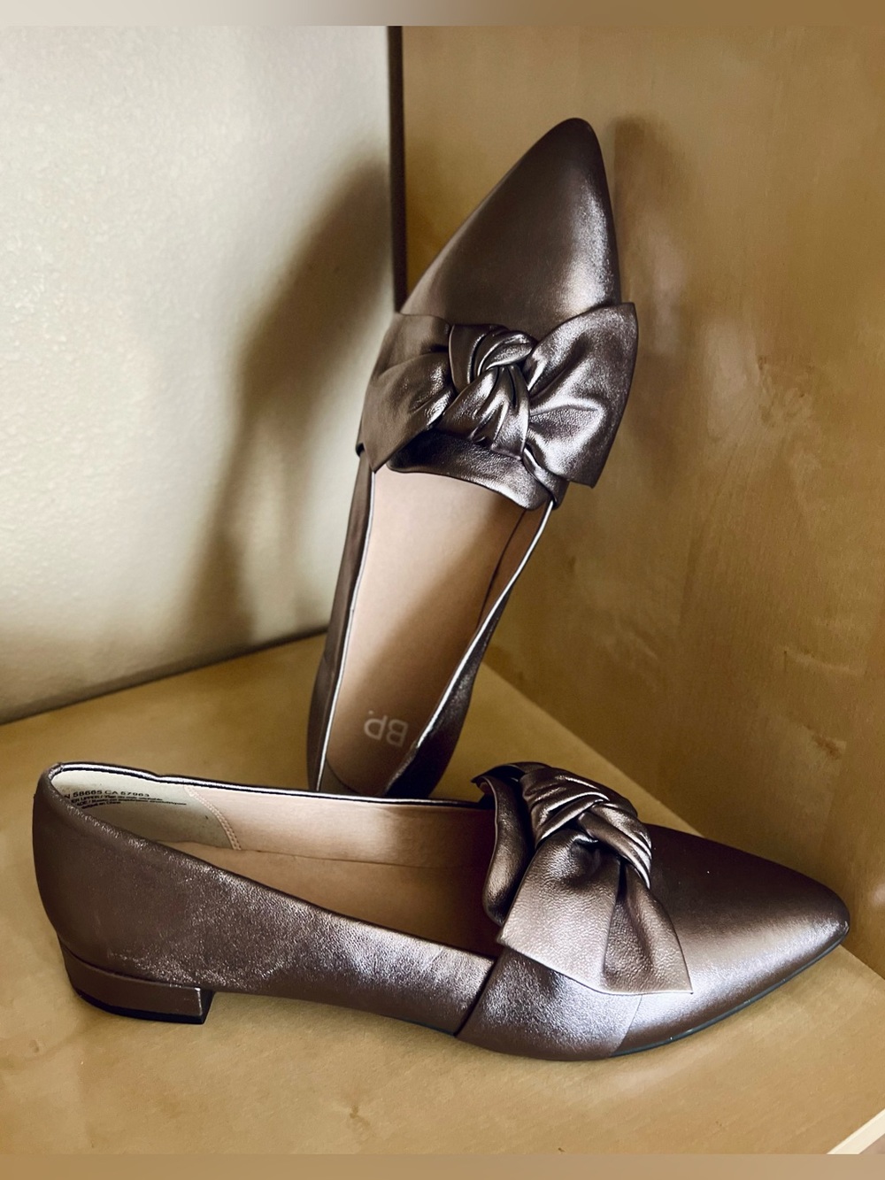 BP. Metallic Gunmetal Pewter Leather Pointed-Toe Knot Bow Flats